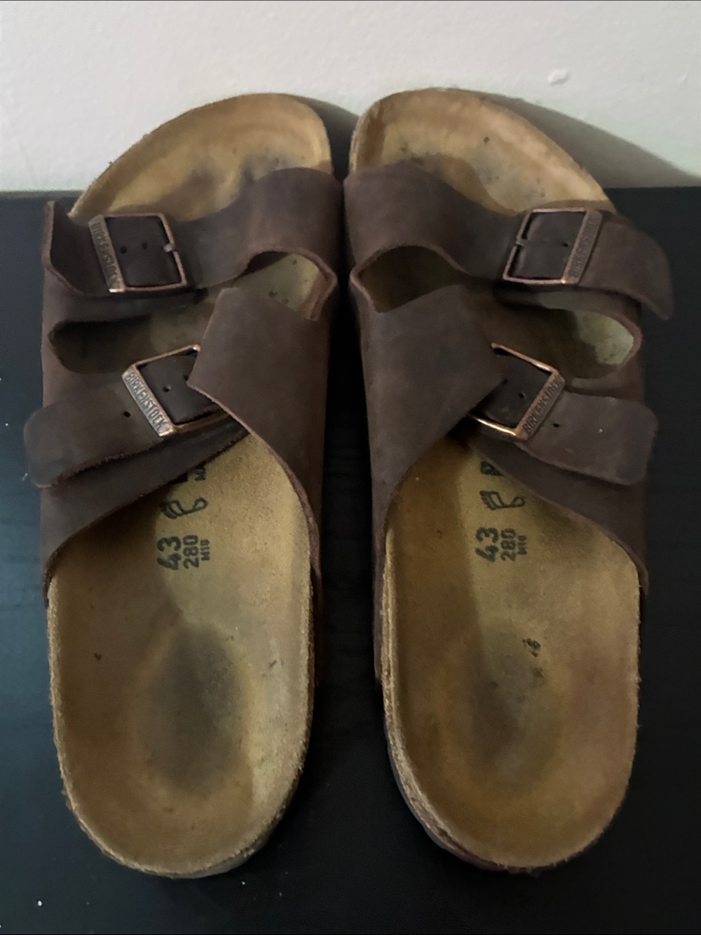 dark brown Birkenstock Arizona sandals featuring dual strap size Men’s EU43 M10 - Picture 10 of 11